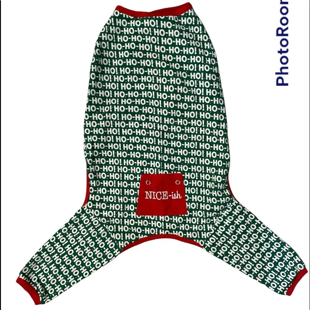 NWT Merry and Bright Christmas HoHoHo Doggie Sleeper